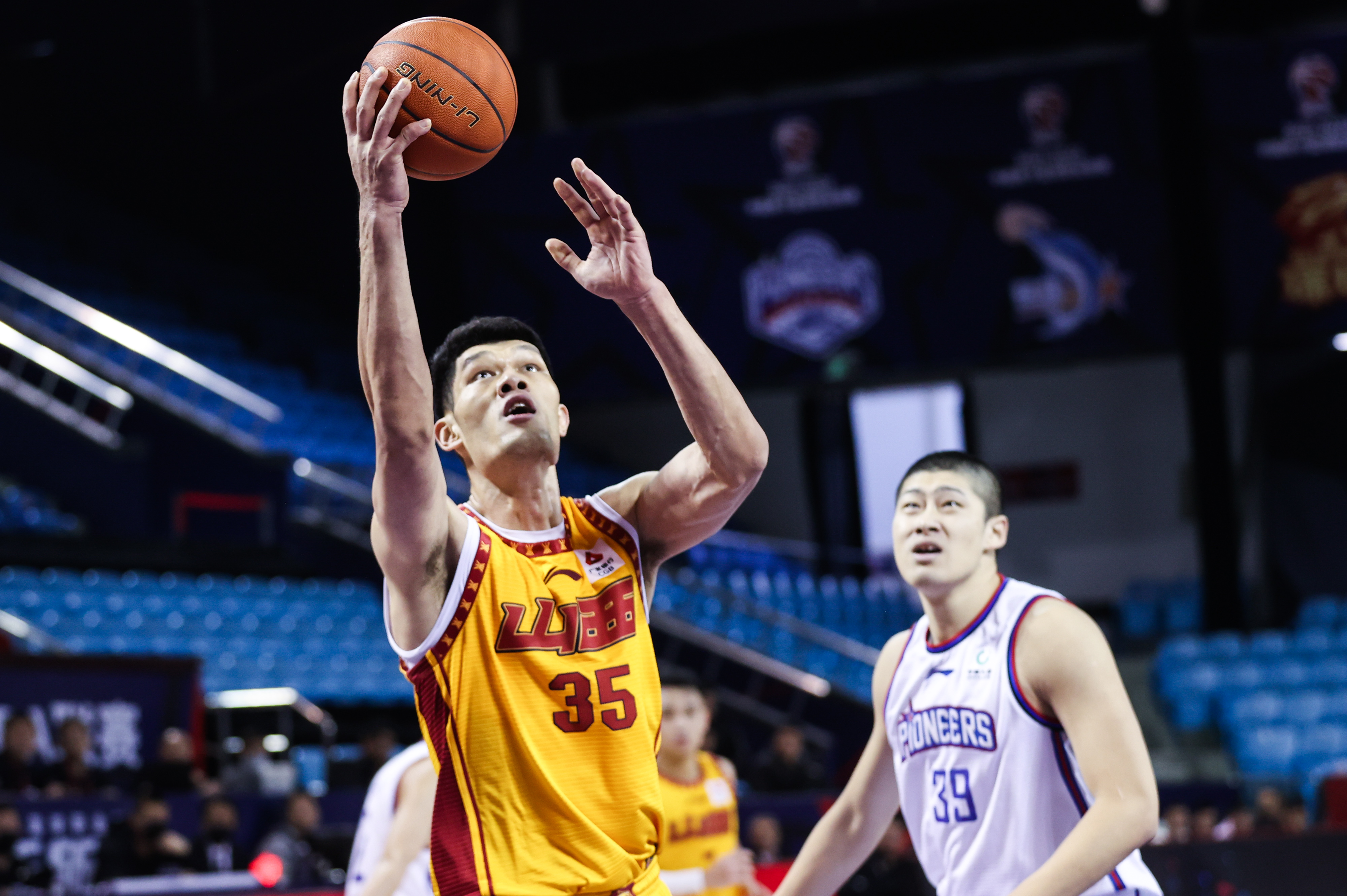 最后时刻突围战来临,福建男篮围绕国王杯刷新队史纪录,形势明朗,控场能力成焦点的简单介绍 最后时刻突围战来临,福建男篮围绕国王杯刷新队史纪录,形势明朗,控场能力成焦点的简单介绍