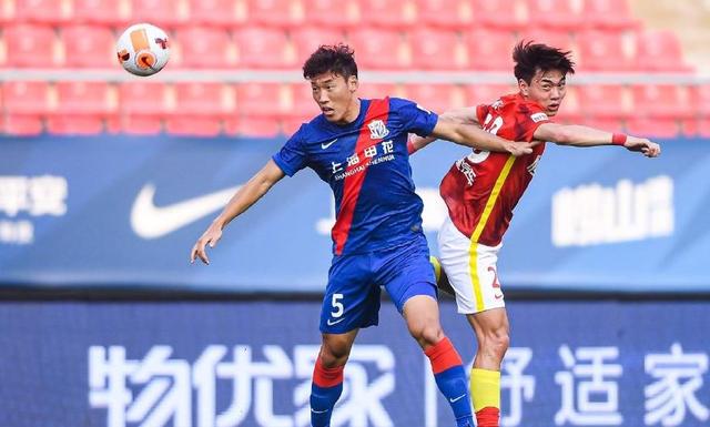 包含武汉三镇内部会议纪要流出:最后时刻队长鼓劲;NBA常规赛使命明确;阵容厚度经受考验的词条 包含武汉三镇内部会议纪要流出:最后时刻队长鼓劲;NBA常规赛使命明确;阵容厚度经受考验的词条