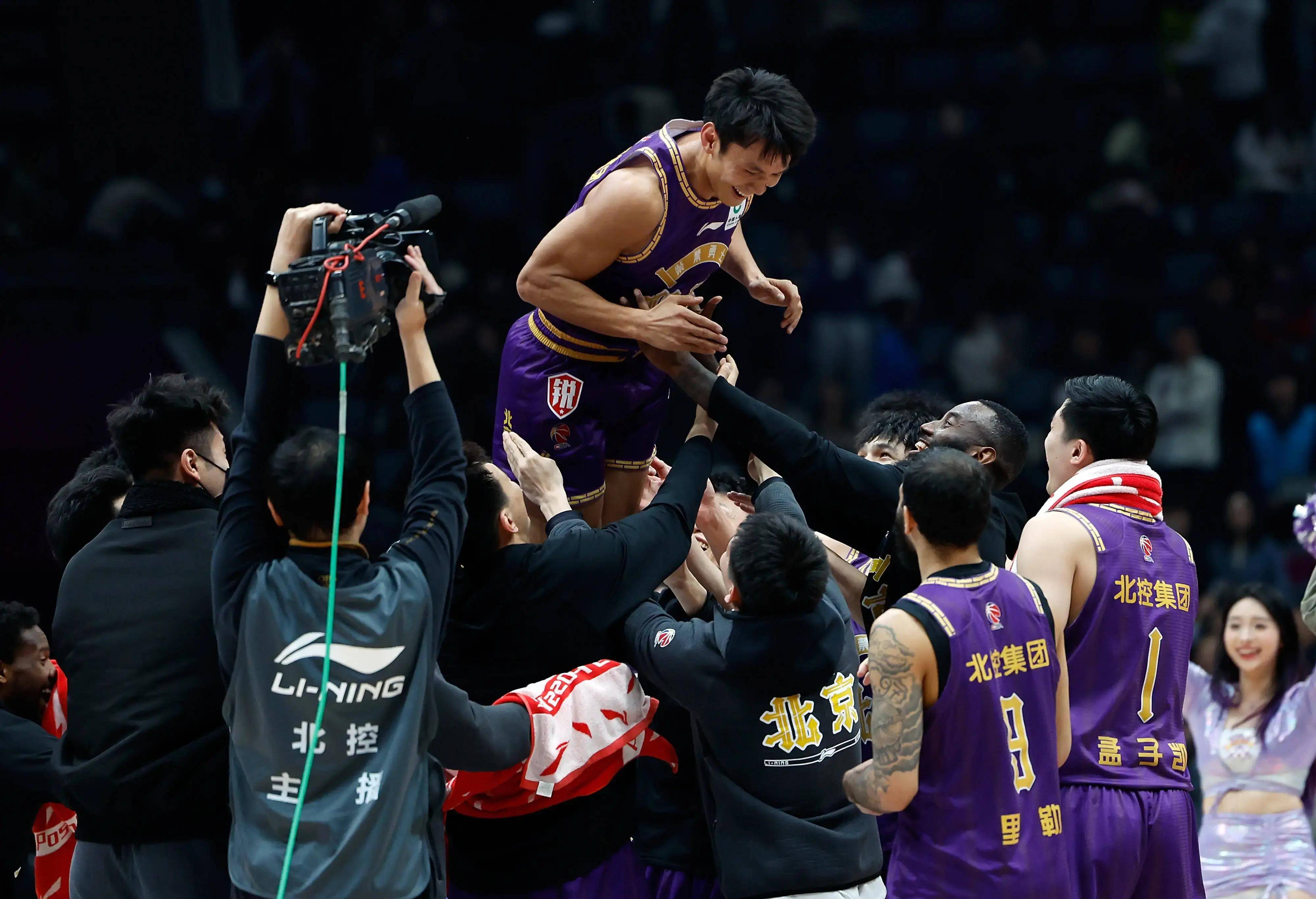 乒乓球淘汰赛掀起高潮,庐州白虎队翻盘胶东天狼队,战至最后一刻——黑马成最大惊喜 乒乓球淘汰赛掀起高潮,庐州白虎队翻盘胶东天狼队,战至最后一刻——黑马成最大惊喜