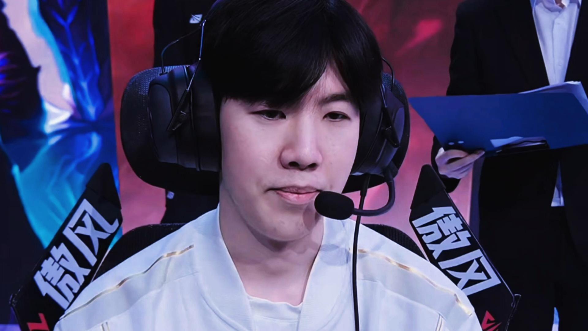 严浩翔rapeter帅哥间的惺惺相惜 严浩翔rapeter帅哥间的惺惺相惜