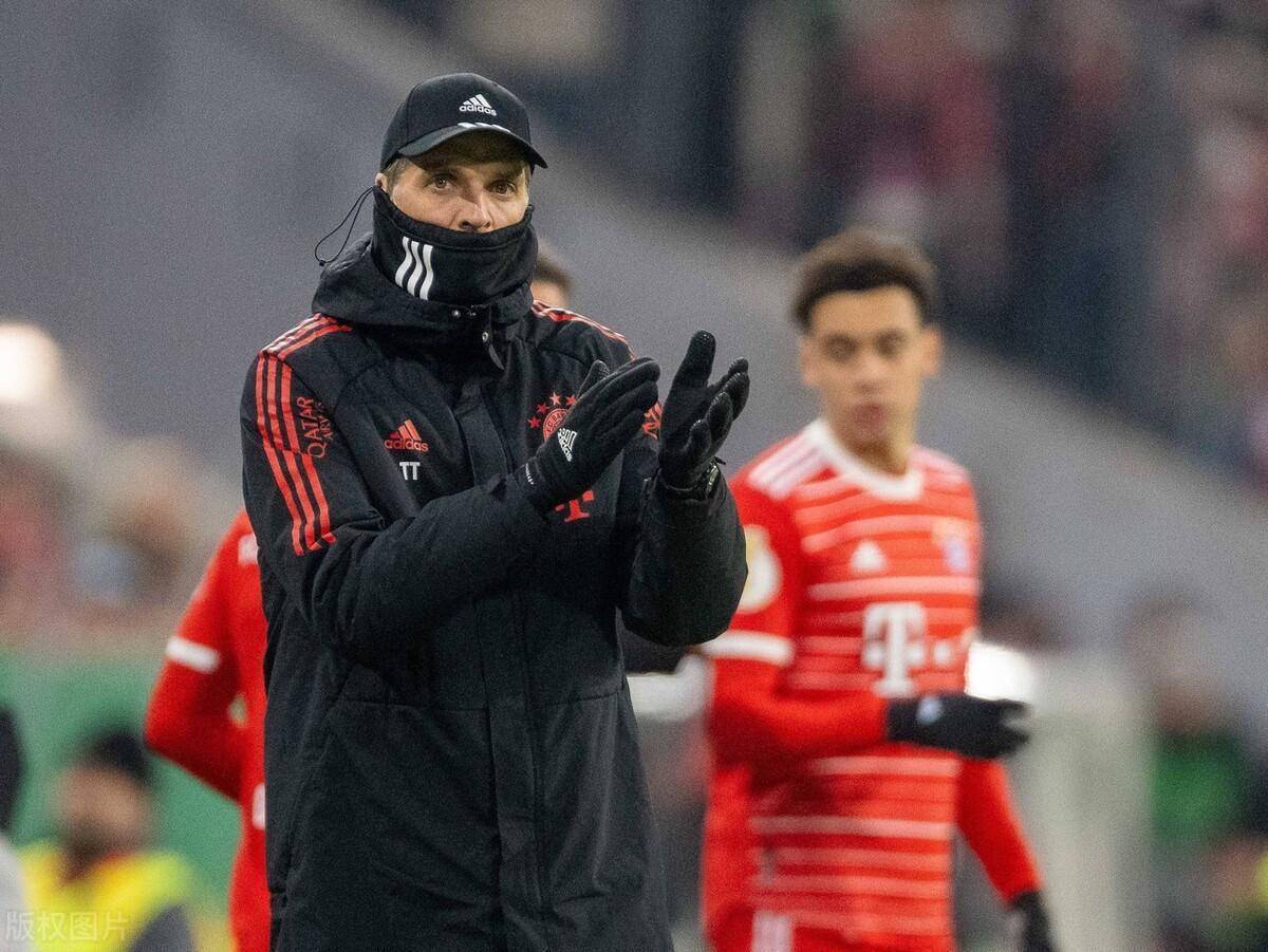  雷纳补时绝杀多特蒙德压哨逆转美因茨 