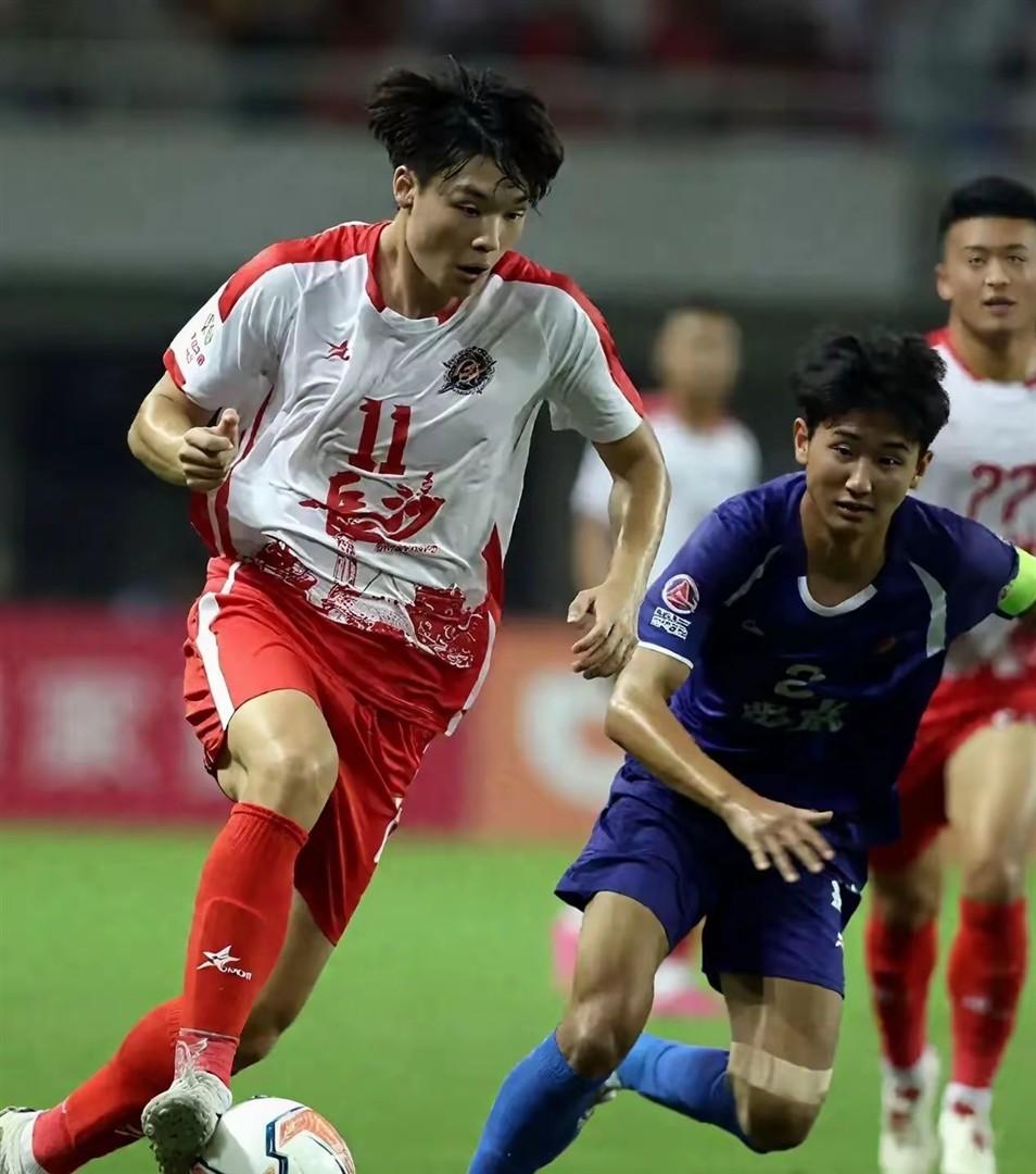 Leisu-赛地聚焦：德甲赛前热度飙升，本菲卡篮板制胜，赛场秩序良好，球队文化再被提及的简单介绍