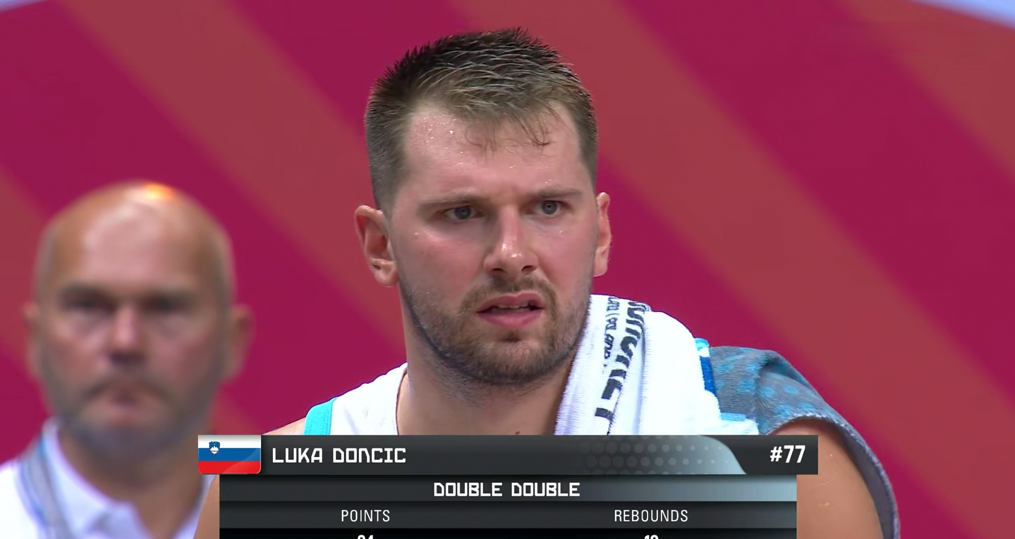 雷速体育-包含东契奇在加拿大队比赛中关键助攻，逆转引发热议！的词条